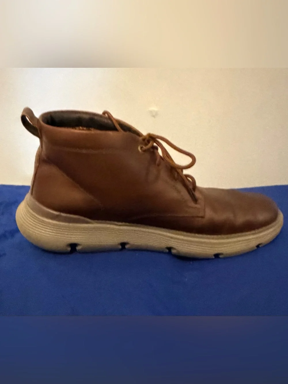 Rockport leather minor signs